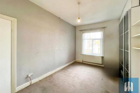 2 bedroom terraced house to rent, May Street, Crosland Moor, Huddersfield, HD4