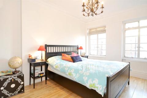 2 bedroom flat for sale - Rossmore Court, Park Road, London