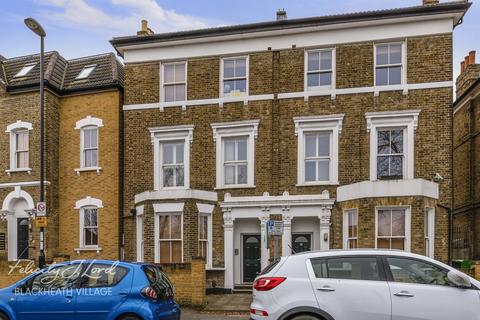 Flat 3, 24 Albion Way, London, SE13 6BT