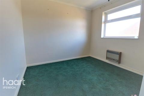 60 Dunlin Road, Ipswich, IP2 9QE