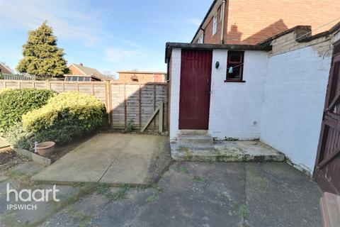 60 Dunlin Road, Ipswich, IP2 9QE
