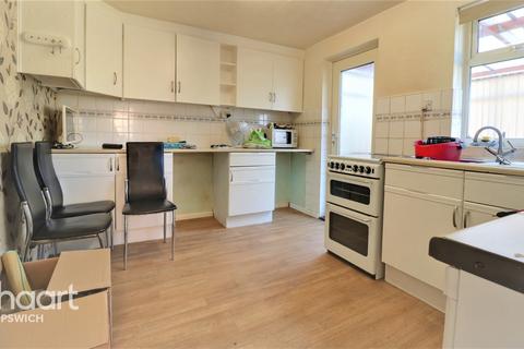 60 Dunlin Road, Ipswich, IP2 9QE