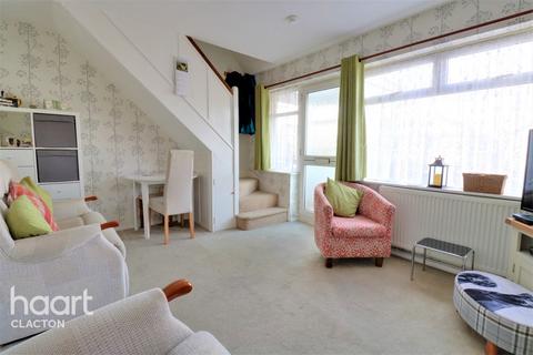 62a Broadway, Jaywick, Clacton-on-sea, CO15 2HF