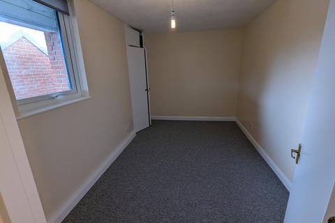 1 bedroom flat to rent, High Street, Leiston