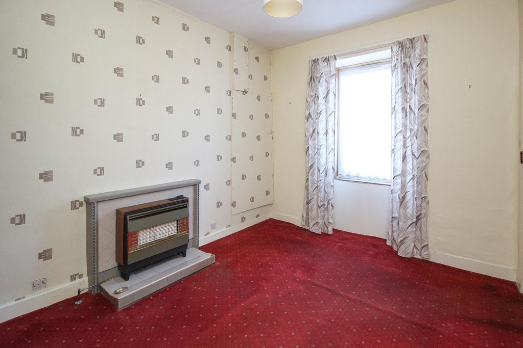 Ashville Terrace, Edinburgh EH6 2 bed flat £195,000