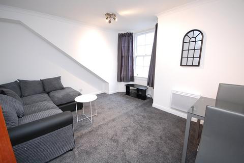 1 bedroom flat to rent, St Mary's Place, Top Floor Left, Aberdeen, AB11