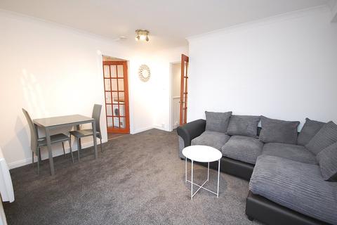1 bedroom flat to rent, St Mary's Place, Top Floor Left, Aberdeen, AB11