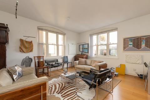 1 bedroom apartment for sale - Floral Street, Covent Garden WC2E