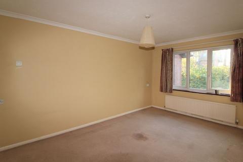 2 bedroom retirement property for sale, Lyons Crescent, Tonbridge