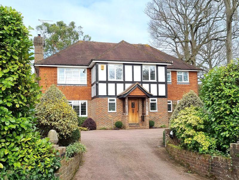 Roundwood Lane, Lindfield, West Sussex 5 bed detached house £1,350,000