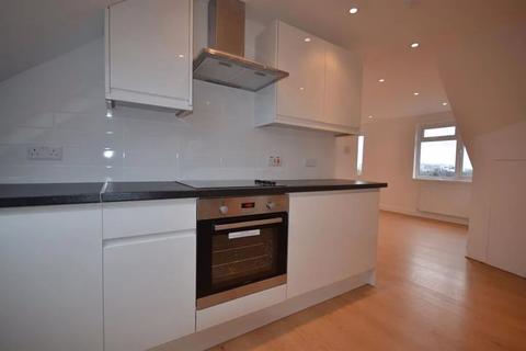 2 bedroom flat for sale - Preston Road, Kenton, Harrow, Middlesex, HA3 0QP