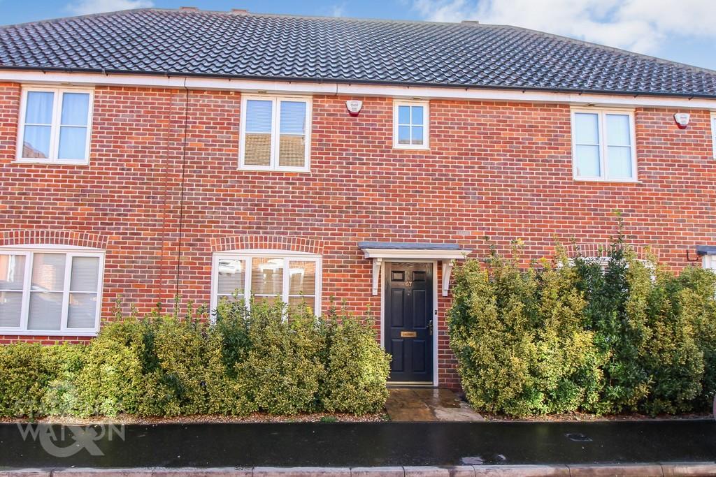 Vanguard Chase, Costessey, Norwich 3 bed terraced house £270,000