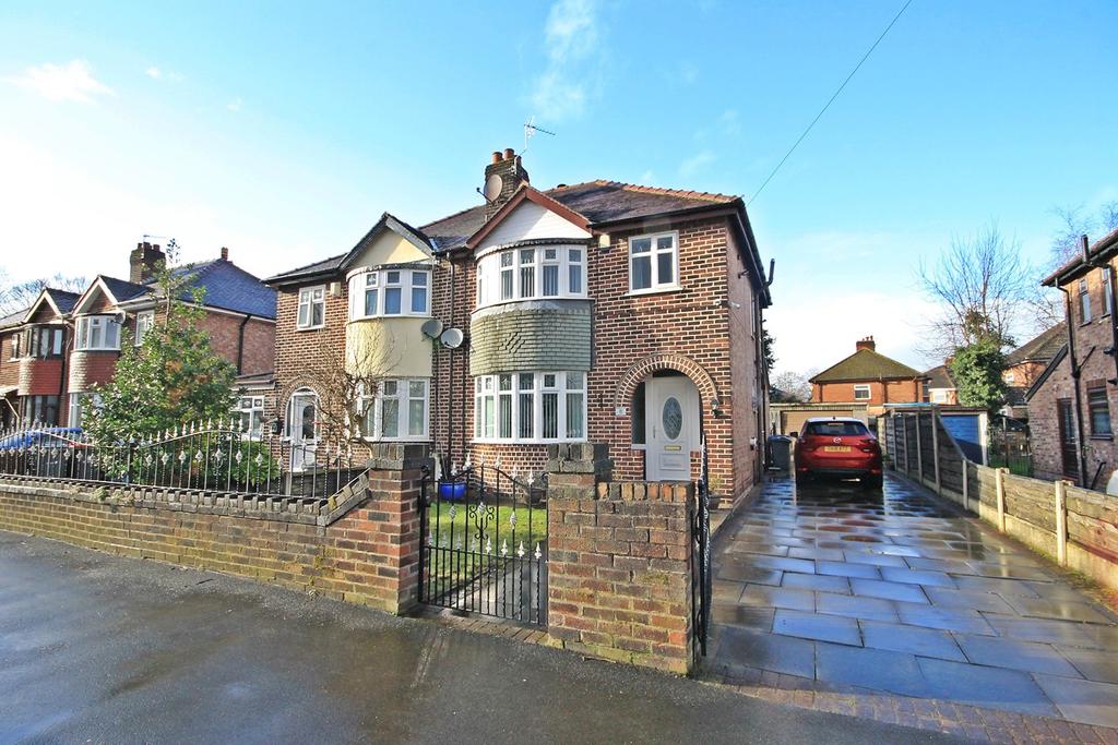 Smith Drive, Warrington, WA2 3 bed semidetached house £260,000