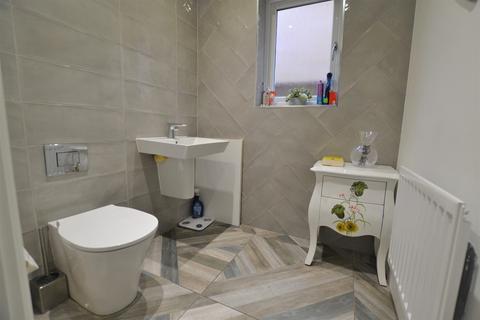 17 High Grange Way, Wingate, TS28 5FF