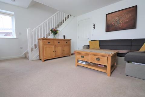 18 Bridge Meadow Road, Wirral, CH49 9EE