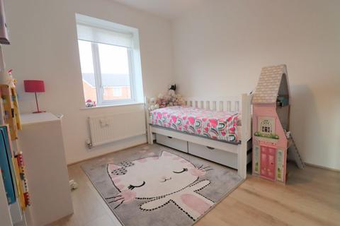 18 Bridge Meadow Road, Wirral, CH49 9EE