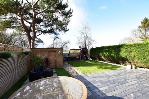 22 Withycroft, George Green, Slough, SL3 6BH