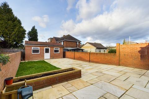 158 Long Drive, Ruislip, HA4 0HR