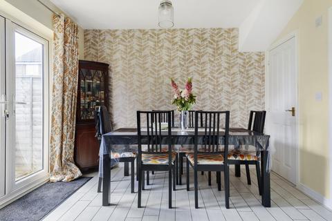 1 Cricketers Close, Royal Wootton Bassett, Swindon, SN4 8JD