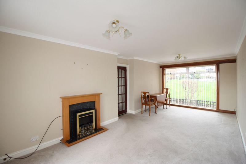18 Nevis Crescent, Alloa 3 bed semidetached house £159,995