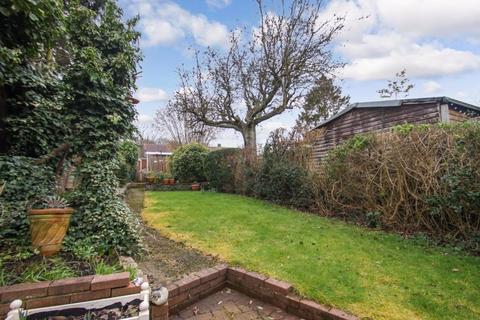 9 Maybank Gardens, Pinner, HA5 2JW