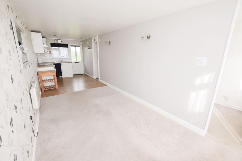 Finches Close, Corringham 1 bed apartment £170,000