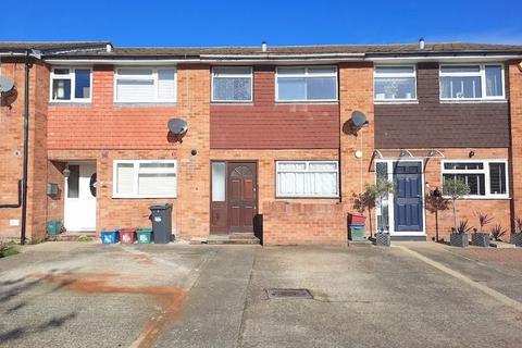 57 Peninsular Close, Feltham, TW14 9ST