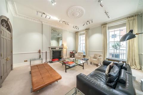 6 bedroom end of terrace house to rent, South Street, London, W1K