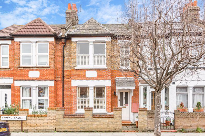 Leyton Road, South Wimbledon 2 bed terraced house £625,000