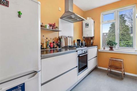 Flat 5, Howard House Howard Road, London, SE20 8HH