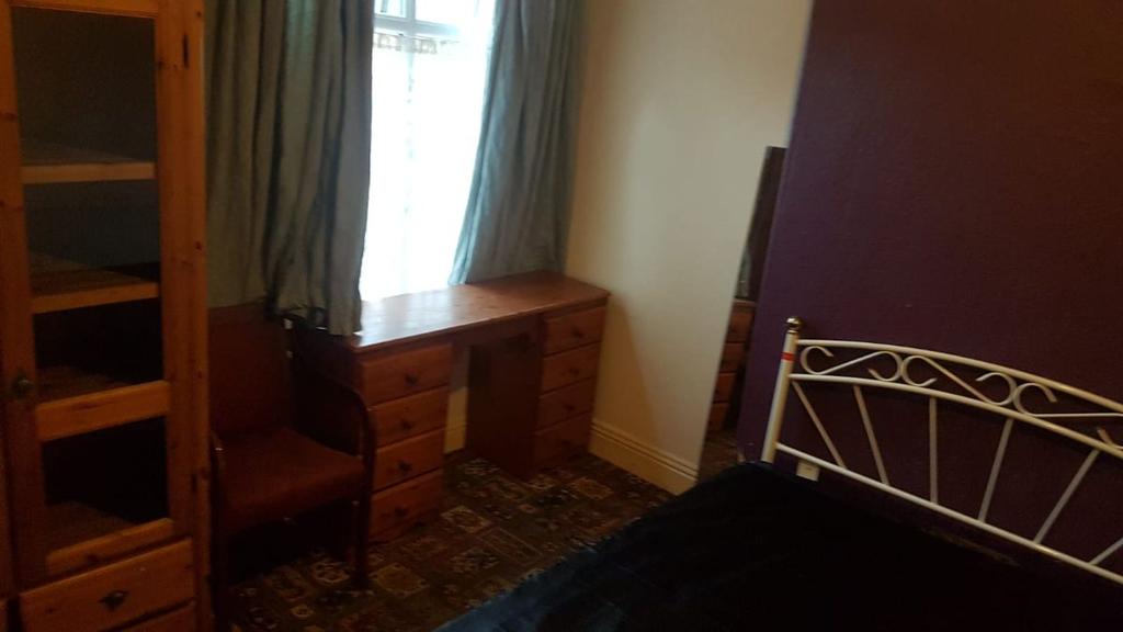 East Park Road, Leicester 1 bed in a house share £375 pcm (£87 pw)