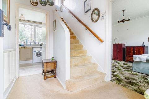 14 Burden Way, London, E11 3RY