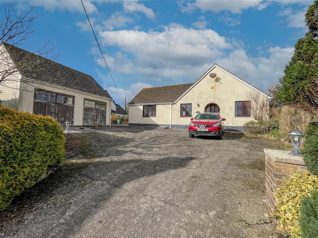 The Haven, Keeston, Haverfordwest 3 bed bungalow £350,000