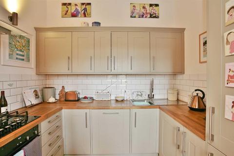 25 Bliss Mill, Chipping Norton, OX7 5JR