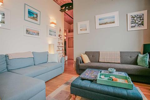25 Bliss Mill, Chipping Norton, OX7 5JR