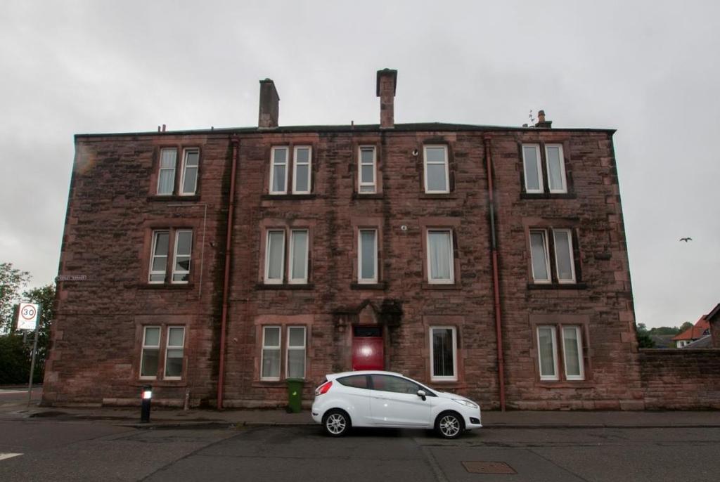 14H Ashley Terrace, Alloa, FK10 2BA 1 bed flat £395 pcm (£91 pw)