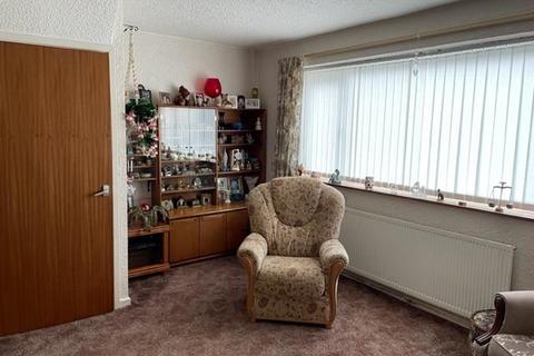 37 Fairham Road, Stretton, Burton-on-trent, DE13 0BS