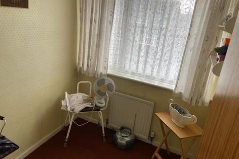 37 Fairham Road, Stretton, Burton-on-trent, DE13 0BS