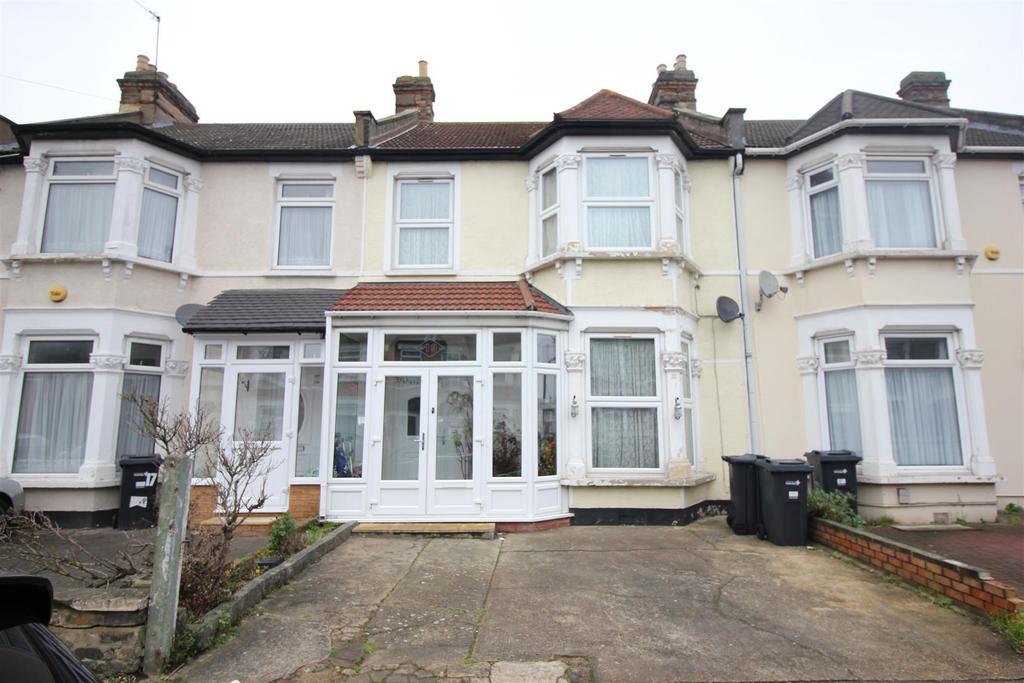 Kinfauns Road, Goodmayes, Ilford 3 bed terraced house
