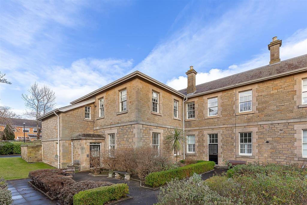 Lanesborough Court, Gosforth... 2 bed flat £220,000