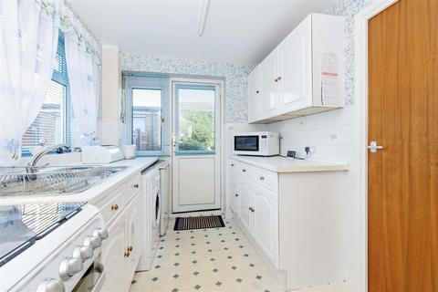 93 Boxgrove, Goring By Sea, Worthing, BN12 6AS