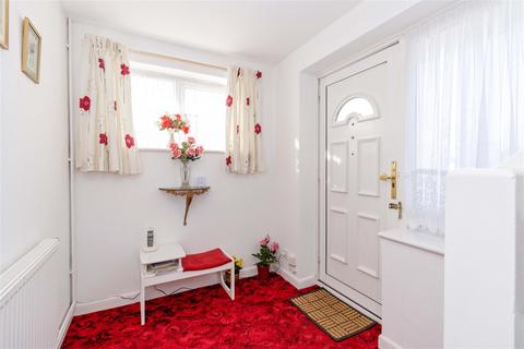 93 Boxgrove, Goring By Sea, Worthing, BN12 6AS
