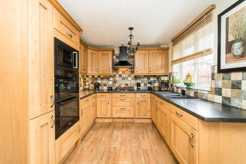 2 Broadlands, Sturry, Canterbury, CT2 0BE
