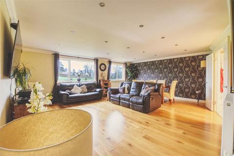 Flat 40, Compass House Buckhurst Road, Bexhill-on-sea, TN40 1FE