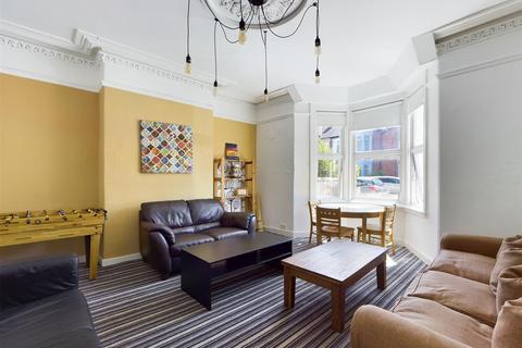 6 bedroom terraced house to rent - Rothbury Terrace, Heaton, Newcastle Upon Tyne