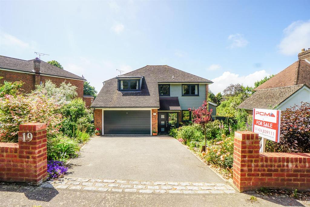 Hollington Park Road, St. LeonardsOnSea 4 bed detached house for sale