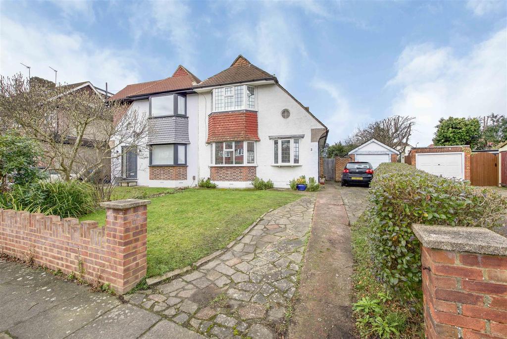 Selkirk Road, Twickenham 3 Bed Semi-detached House - £850,000