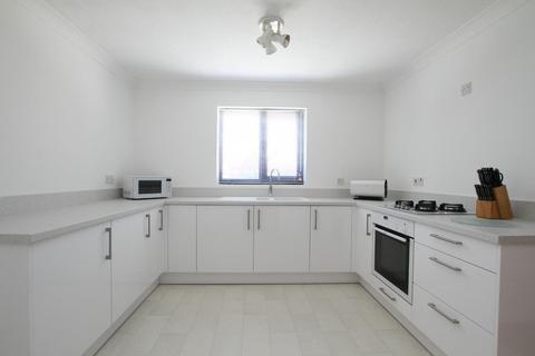 29 Lucy Avenue, Folkestone, CT19 5UF