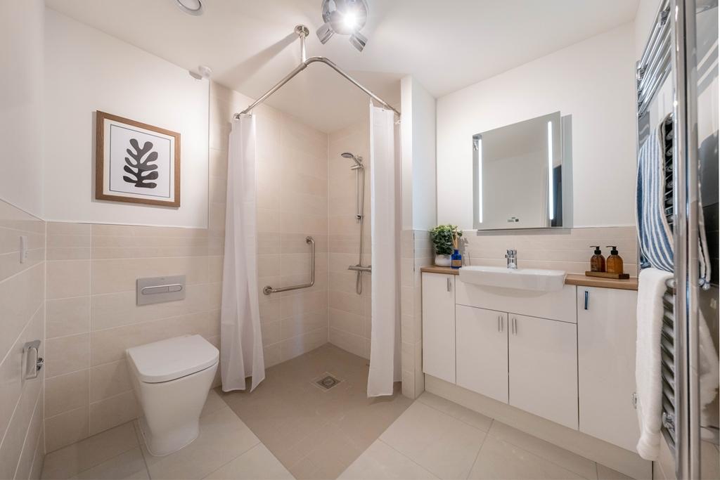 Herriot Gardens, Sunderland - Shower Room