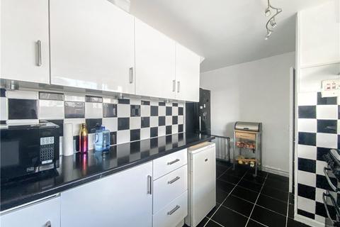 2 bedroom apartment to rent - Clarence Lane, Roehampton, SW15